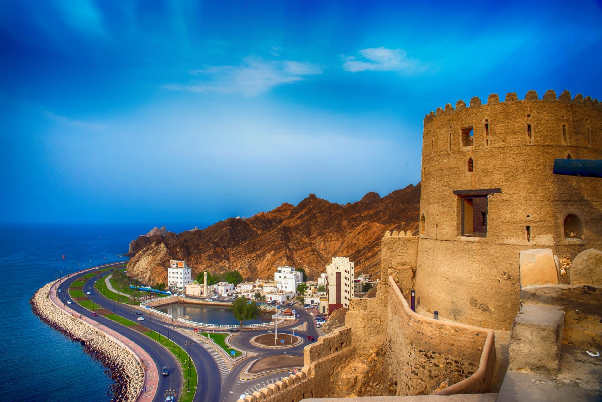 Explore Oman